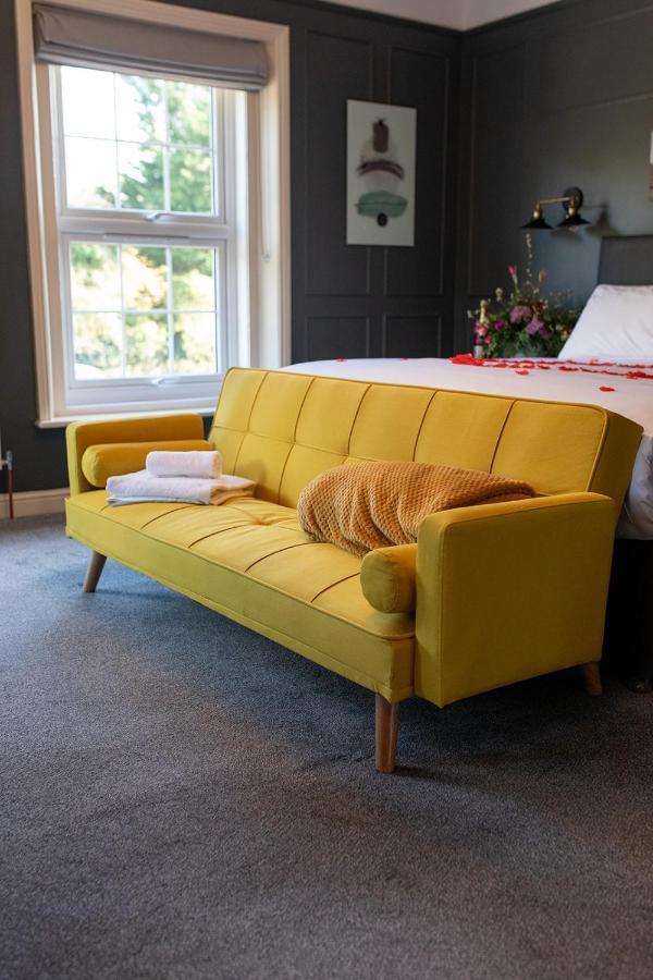 The Plough Inn Marsham Экстерьер фото