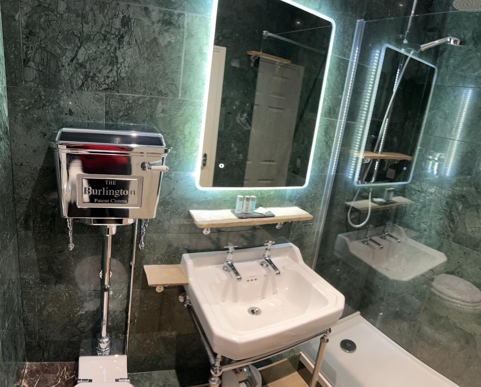 The Plough Inn Marsham Экстерьер фото